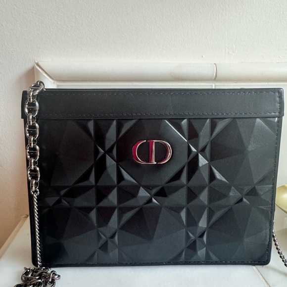 Dior Geometric Leather Chain Bag - Picture 10 of 10